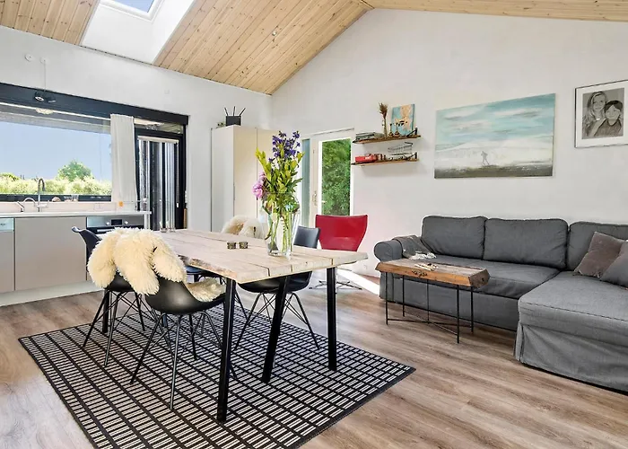 3 Bedroom Stunning In Odder