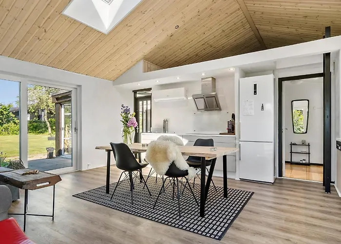 3 Bedroom Stunning In * Odder