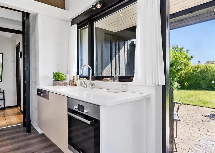3 Bedroom Stunning In * Odder