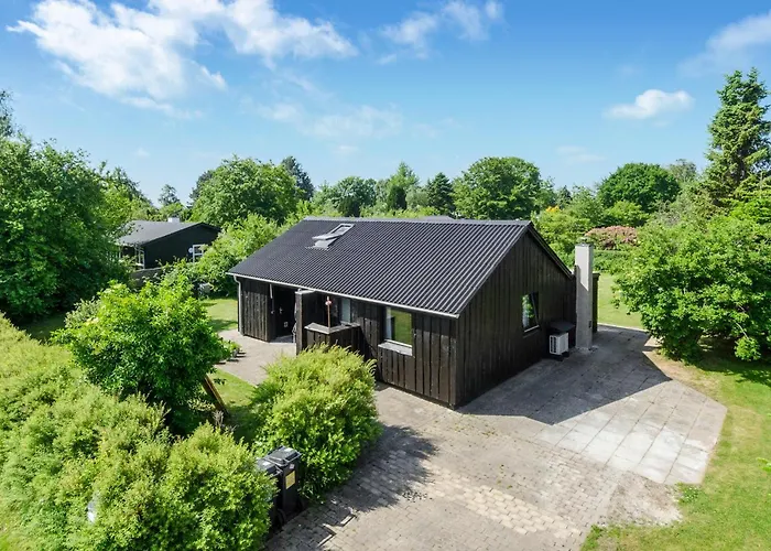 Dom wakacyjny 3 Bedroom Stunning In