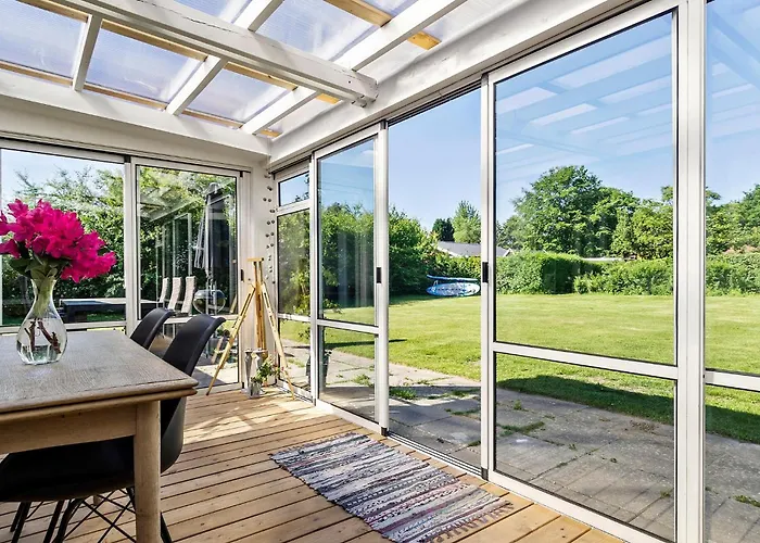 3 Bedroom Stunning In Dom wakacyjny *